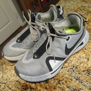 Nike PG 4 TB Cool Gray Basketball Athletic Shoes Sneaker CK5828-001 Men's Sz 9